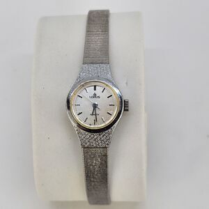 VTG Lorus Seiko Women's Watch 17MM Gray Case Bracet‎ Up to 6" New Battery